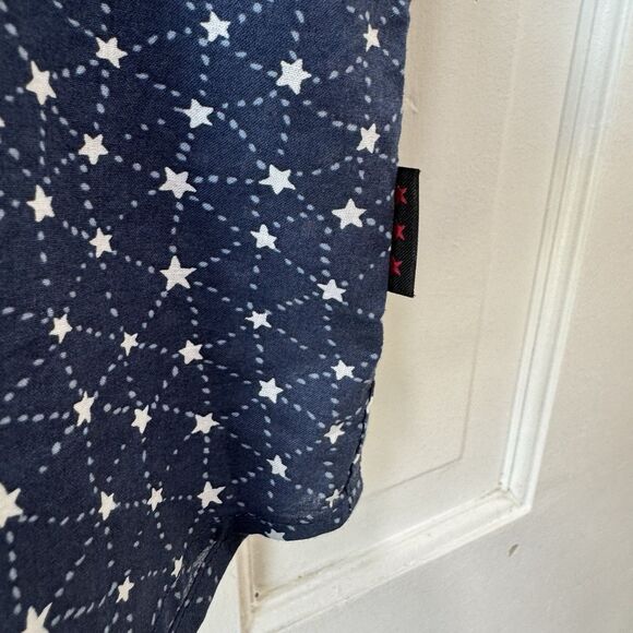 John Varvatos Short Sleeve Button Up Shirt Mens Large Blue Star All Over Print - Picture 5 of 10